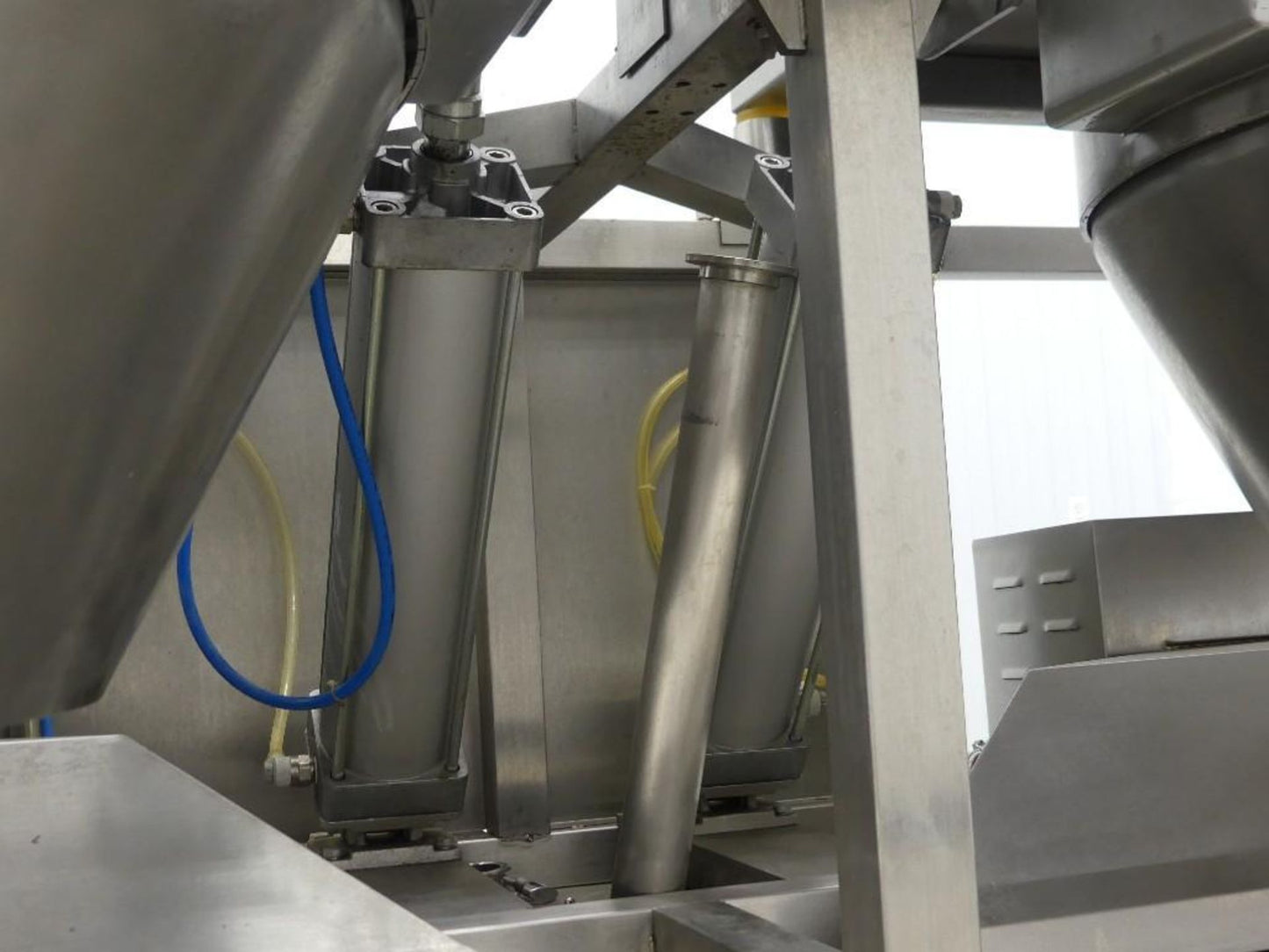 Dual Tilting Popcorn Kettles - Stainless Steel