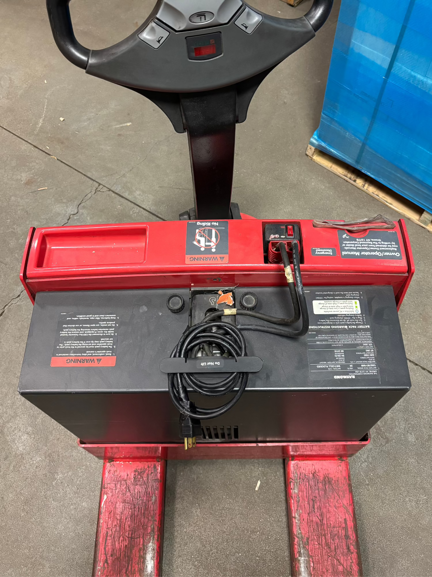 Raymond Electric Pallet Jack, 102T-F45L